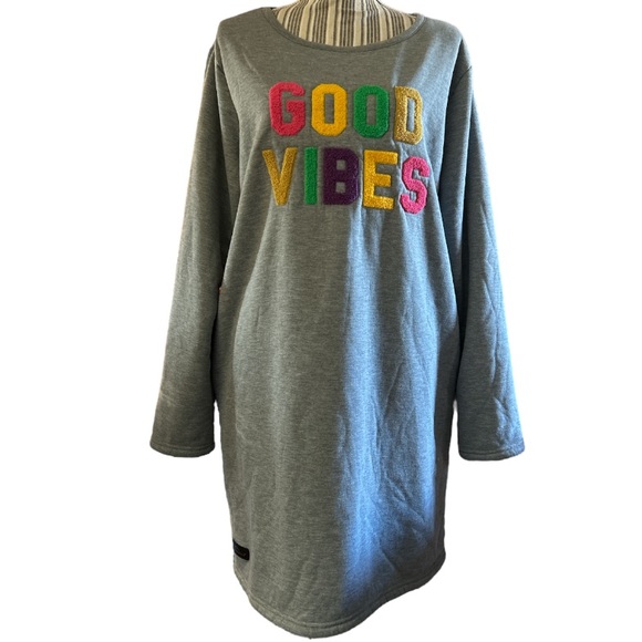 Simply Southern Good Vibes Warmy Sherpa Lined Sweatshirt Dress, Gray, Size XL - Picture 4 of 8